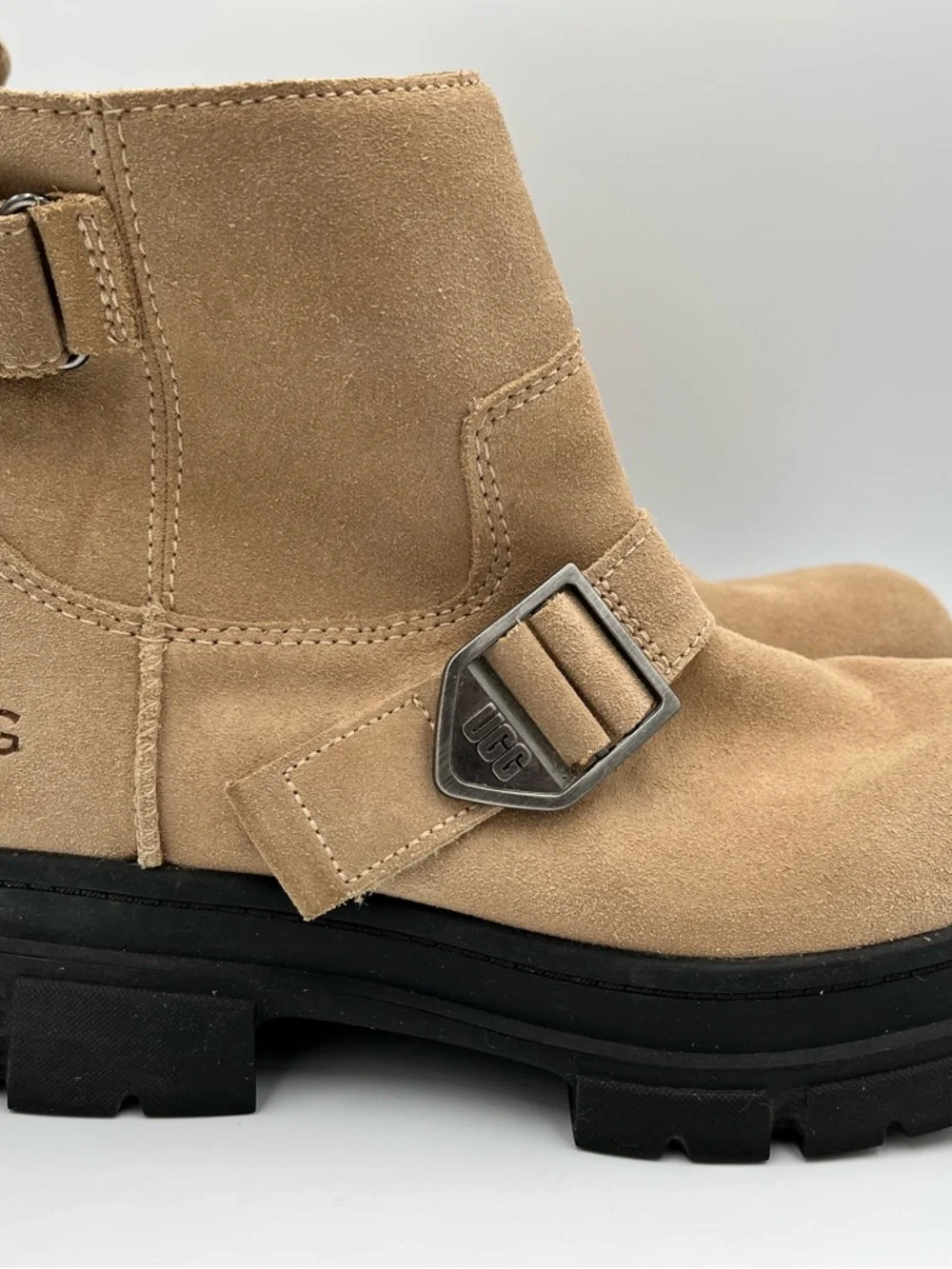 UGG gently used